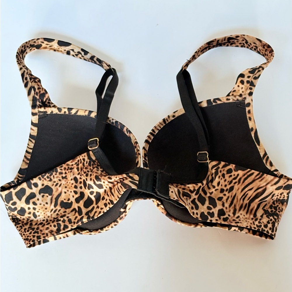 Victoria's Secret Leopard Print Bra - Picture 4 of 7